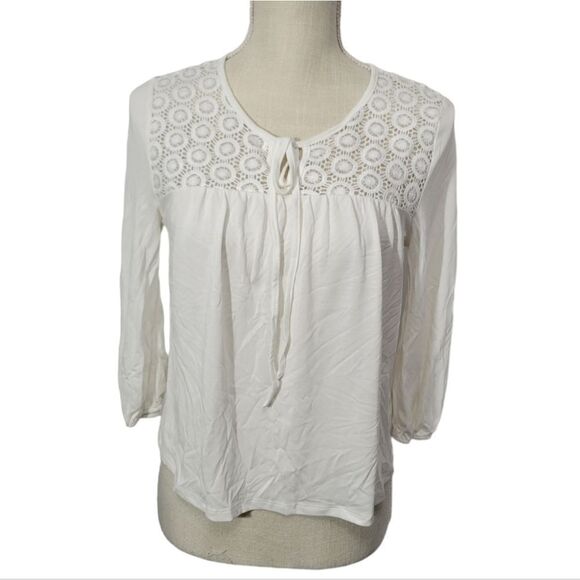 Francesca's blue rain crochet blouse - Picture 5 of 10